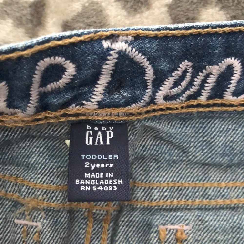 GAP euc worn